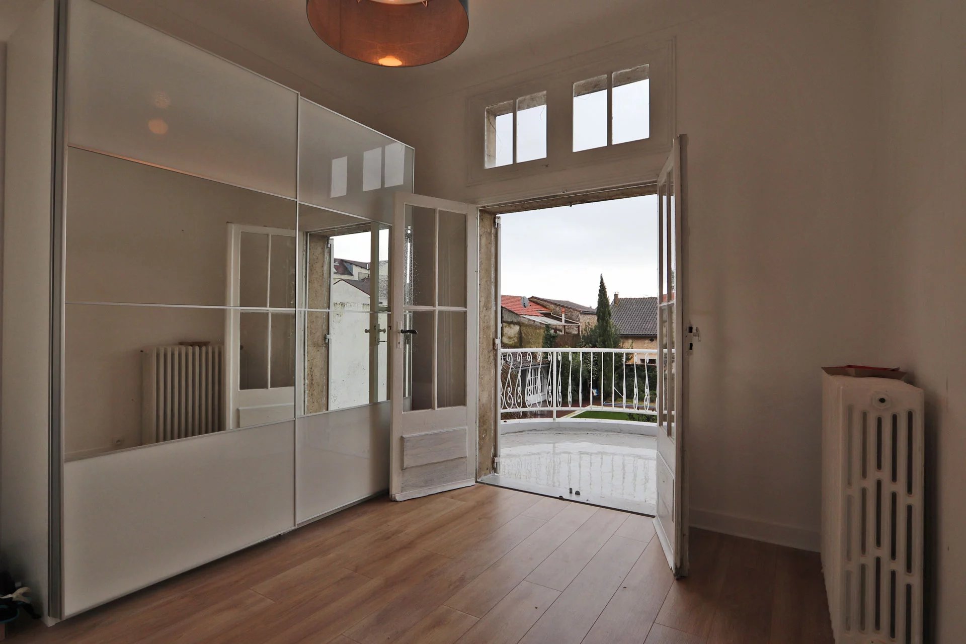 Bergerac, New Aquitaine, 24100, FR, 9 Bedrooms Bedrooms, ,5 BathroomsBathrooms,Residential,For Sale,1995621