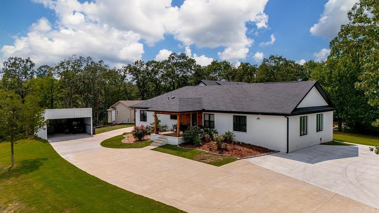 Lonsdale, Arkansas, 72087, United States, 4 Bedrooms Bedrooms, ,4 BathroomsBathrooms,Residential,For Sale,1974688