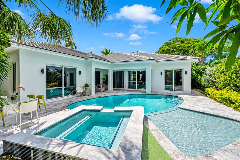 Oakland Park, Florida, 33334, United States, 4 Bedrooms Bedrooms, ,4 BathroomsBathrooms,Residential,For Sale,1990971