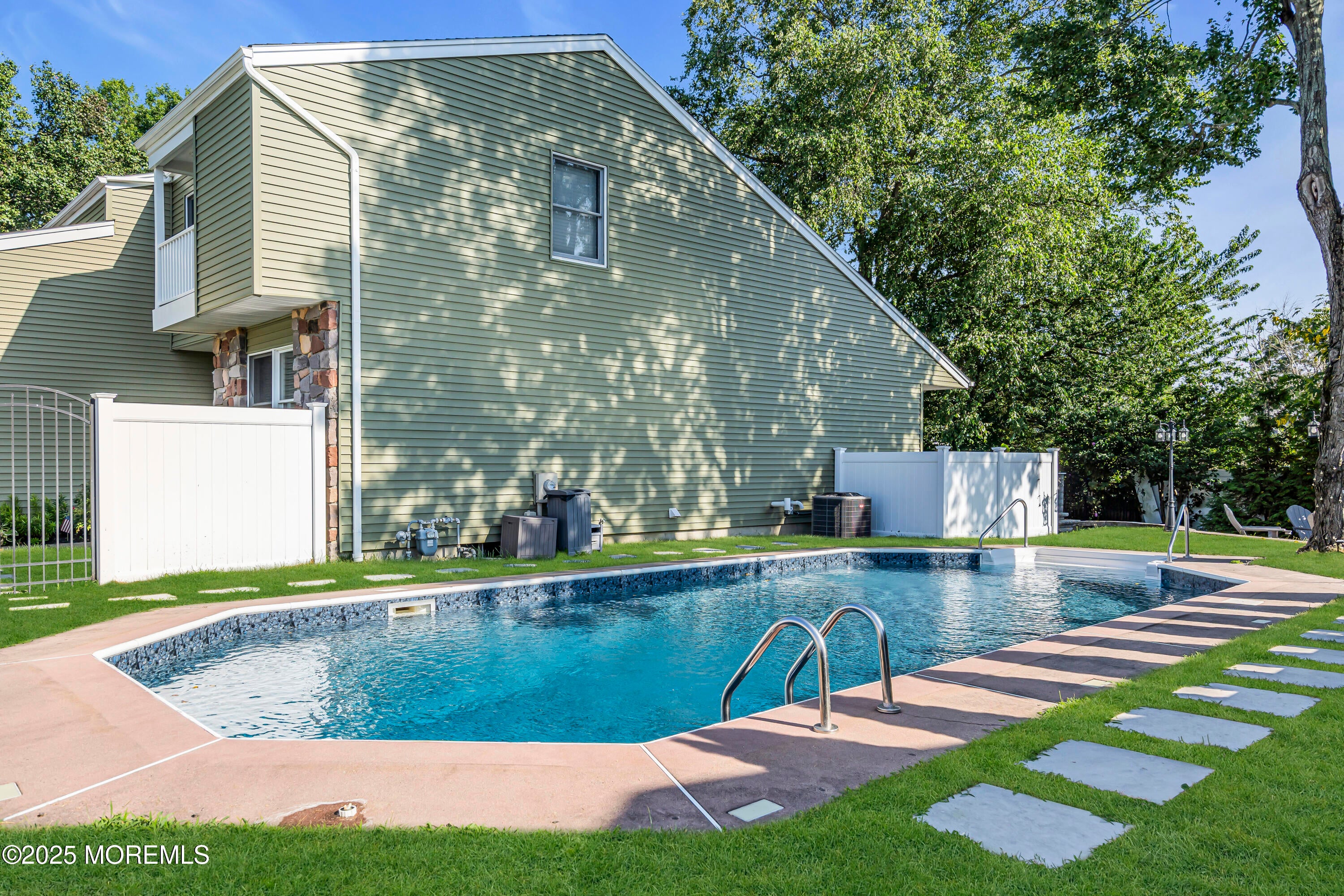 Toms River, New Jersey, 08753, United States, 4 Bedrooms Bedrooms, ,3 BathroomsBathrooms,Residential,For Sale,1937688