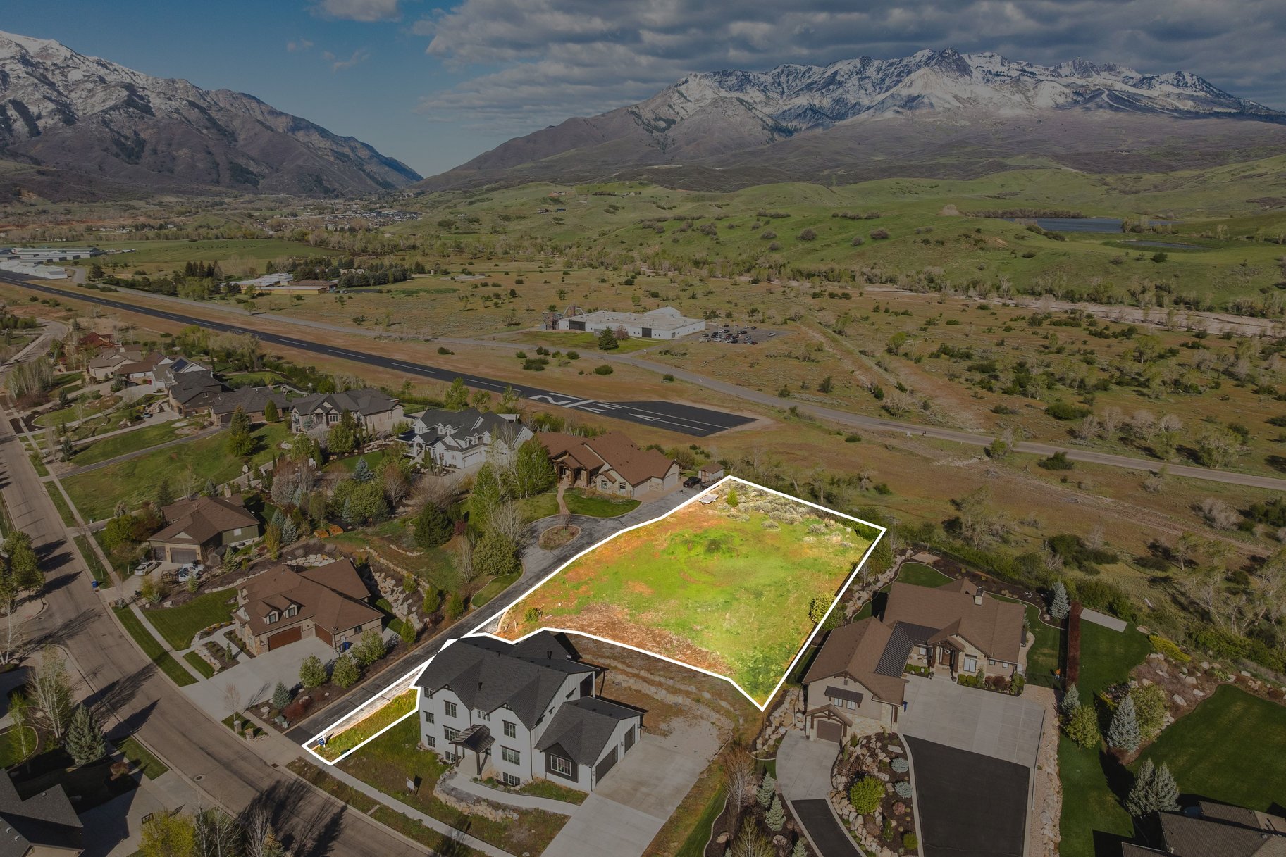  .88 Acre Lot in Mtn. Green with Unobstructed Snowbasin Views - 物件實景