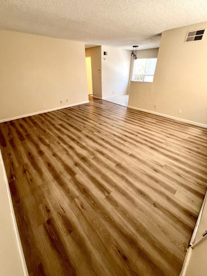 San Jose, California, 95122, United States, 2 Bedrooms Bedrooms, ,1 BathroomBathrooms,Residential,For Sale,1911933