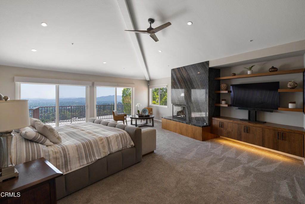 Altadena, California, 91001, United States, 5 Bedrooms Bedrooms, ,6 BathroomsBathrooms,Residential,For Sale,1989048