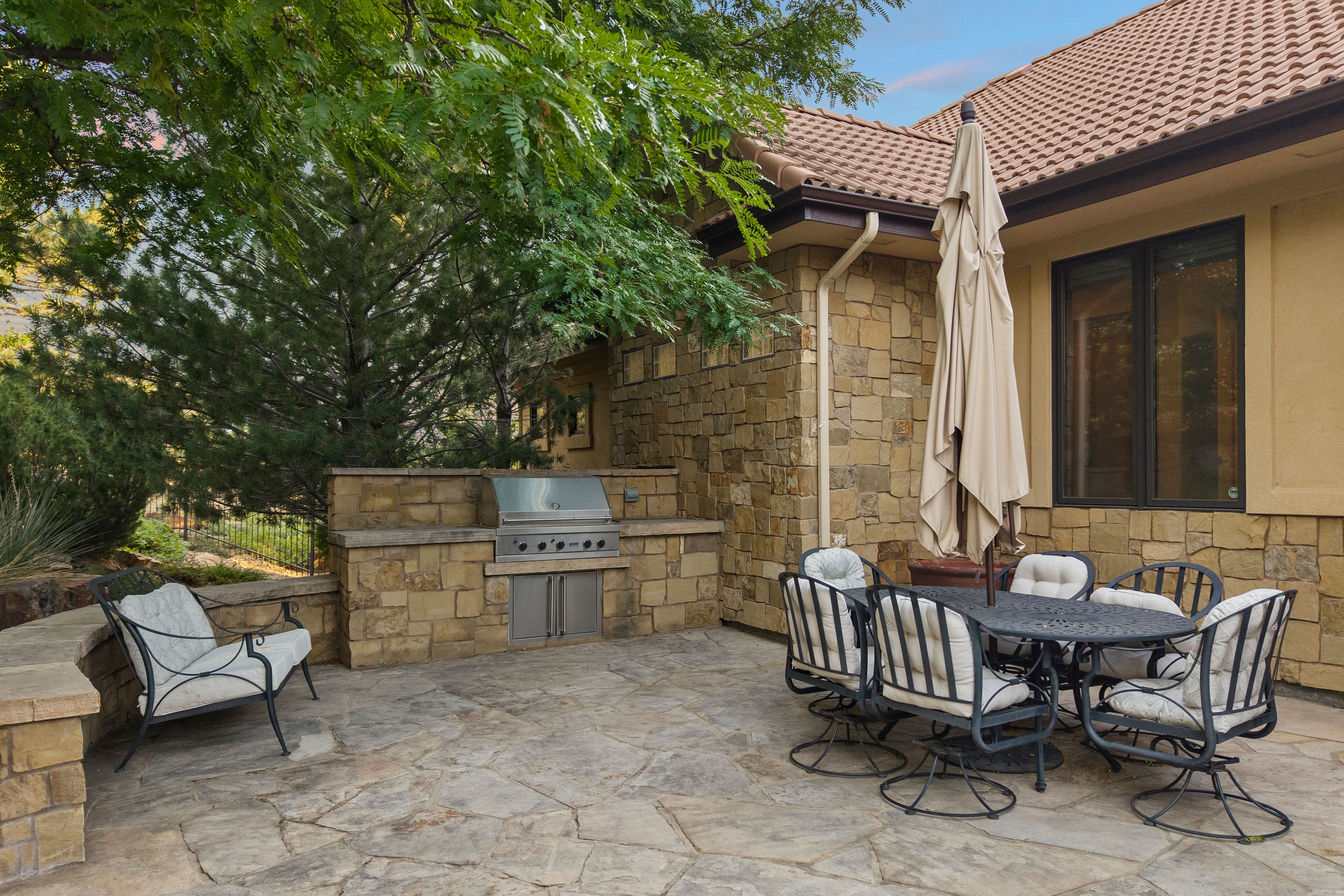  Legacy Estate Custom Residence In Highly Coveted McArthur Ranch - 物件實景