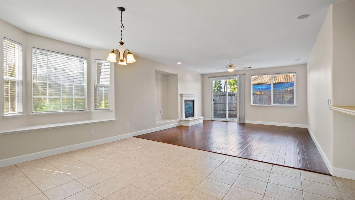 Sacramento, California, 95835, United States, 3 Bedrooms Bedrooms, ,3 BathroomsBathrooms,Residential,For Sale,1970680