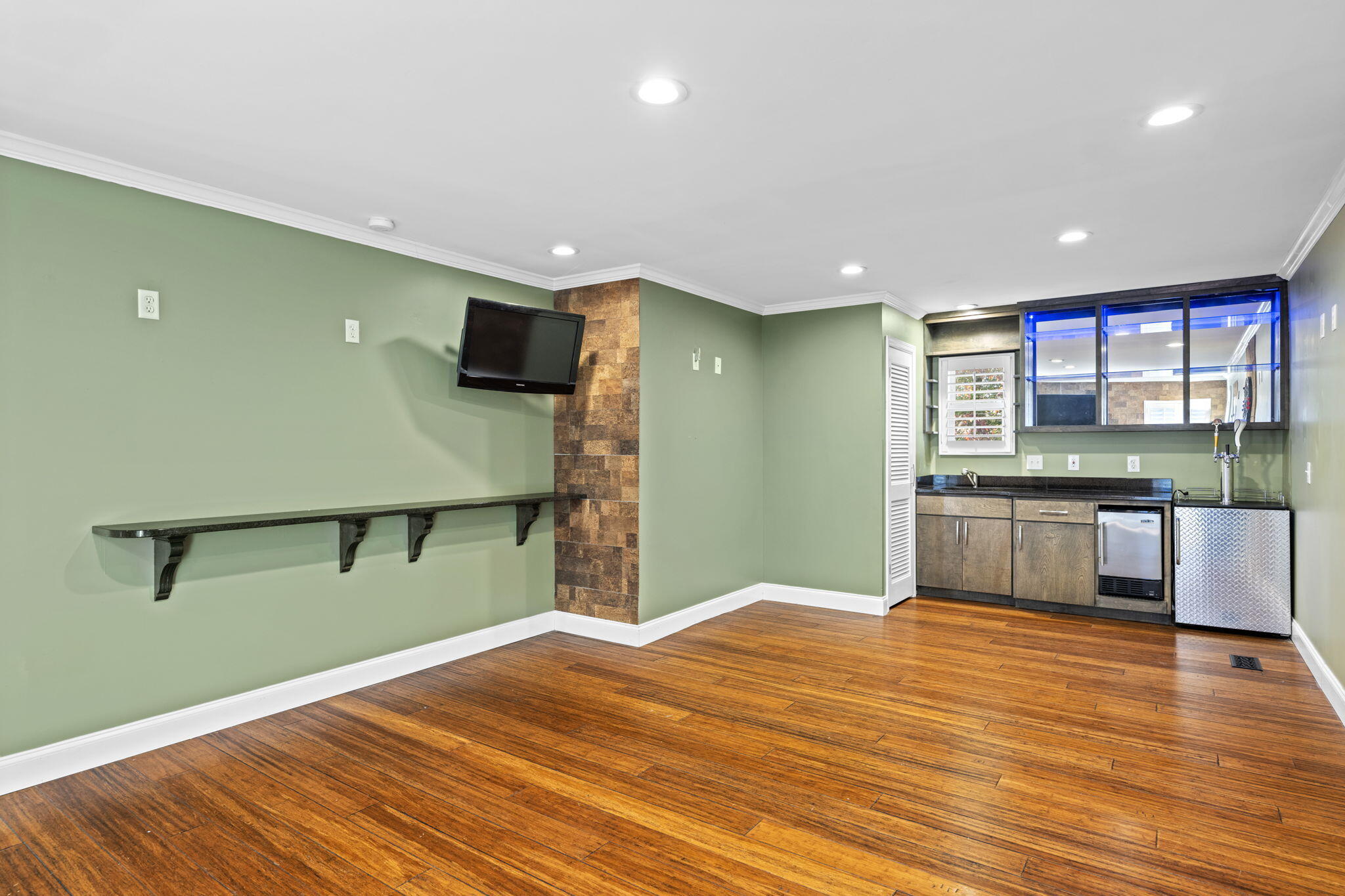 Cleveland, Tennessee, 37312, United States, 3 Bedrooms Bedrooms, ,4 BathroomsBathrooms,Residential,For Sale,1988067