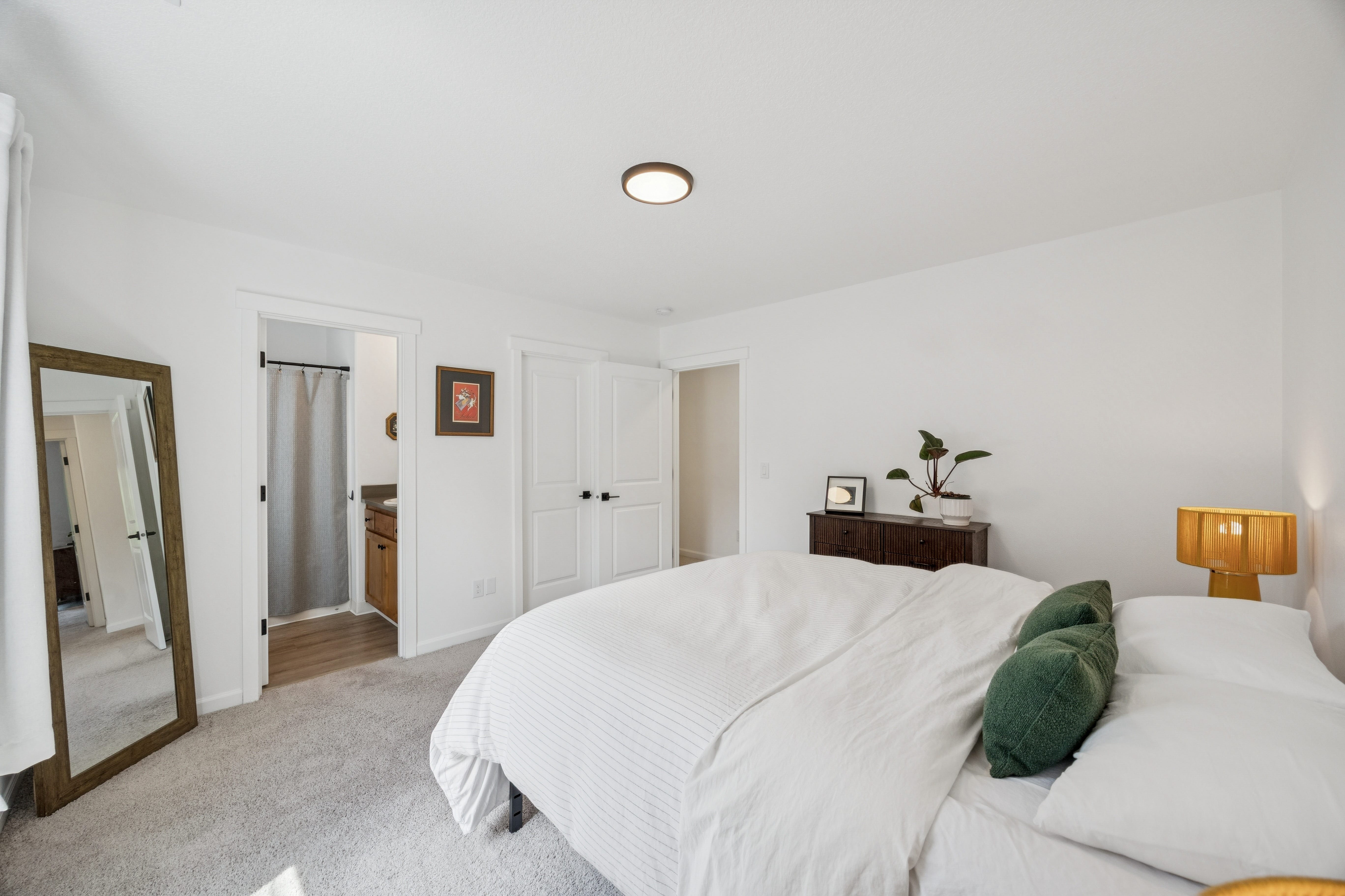  16220 SW BASELINE RD Beaverton, OR 97006 - 物件實景