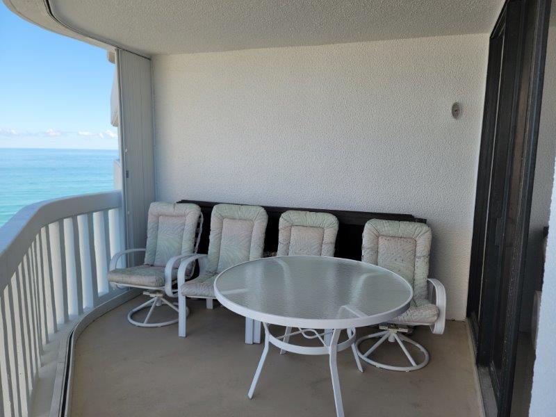 Jensen Beach, Florida, 34957, United States, 2 Bedrooms Bedrooms, ,2 BathroomsBathrooms,Residential,For Sale,1974011