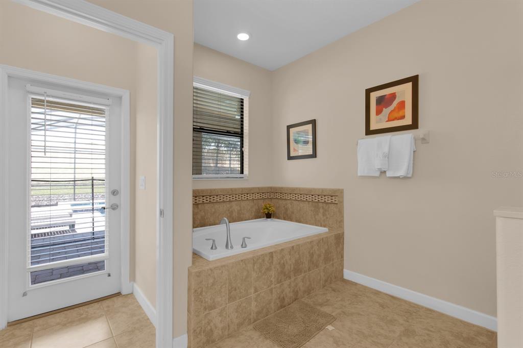 Davenport, Florida, 33896, United States, 8 Bedrooms Bedrooms, ,5 BathroomsBathrooms,Residential,For Sale,1827477