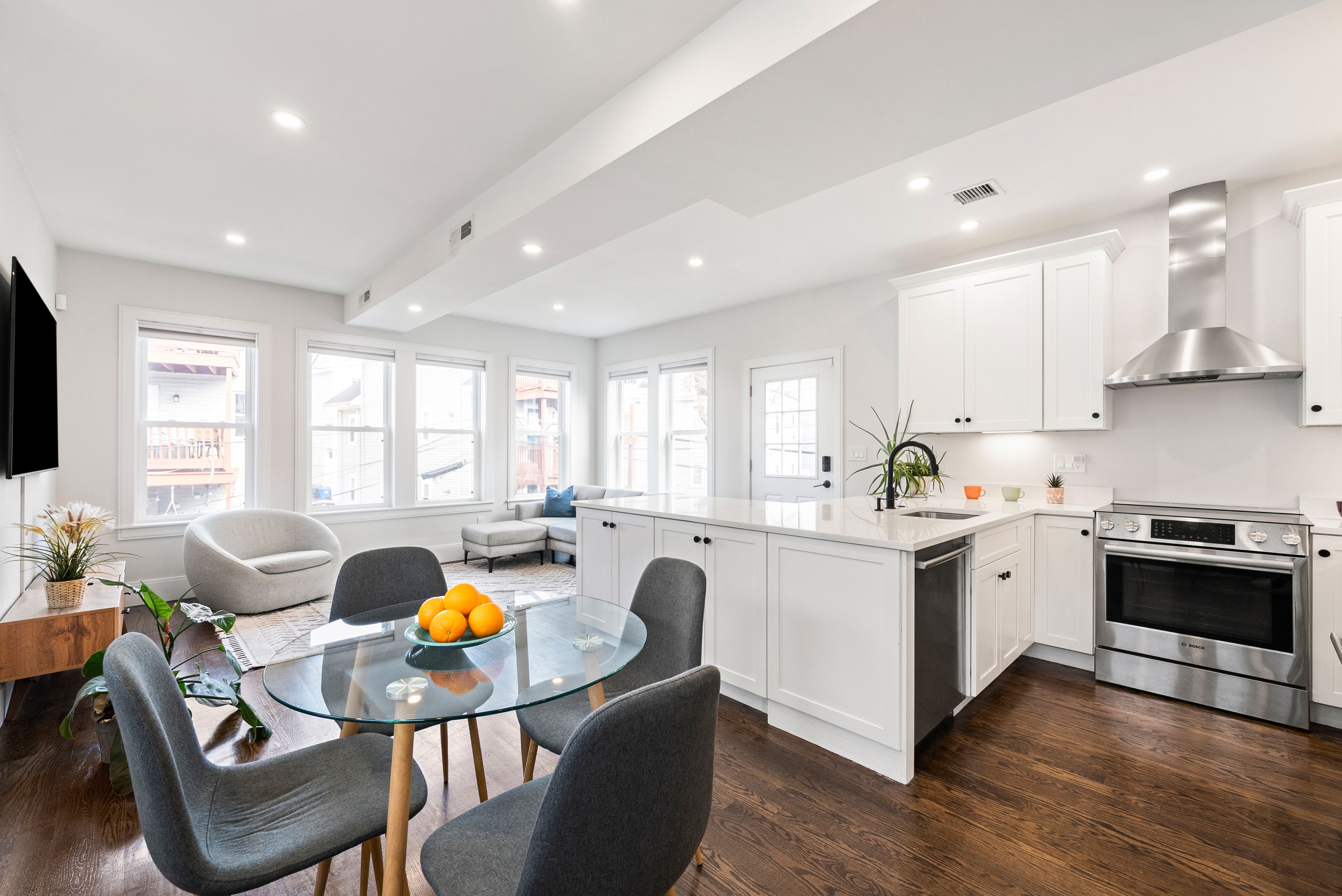  12-14 Porter St, Boston, MA, 02130 - 物件實景