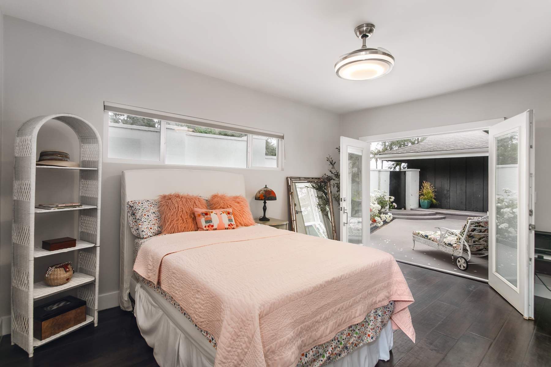  3200 Wrightwood Dr - 物件實景