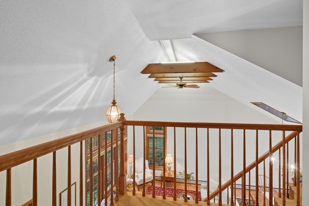 Westfield, Massachusetts, 01085, United States, 3 Bedrooms Bedrooms, ,3 BathroomsBathrooms,Residential,For Sale,1966188