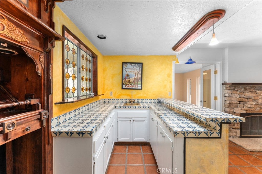 Redlands, California, 92373, United States, 4 Bedrooms Bedrooms, ,4 BathroomsBathrooms,Residential,For Sale,1995131