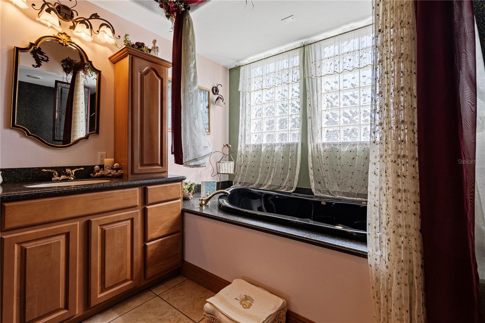 WILDWOOD, Florida, 34785, United States, 3 Bedrooms Bedrooms, ,3 BathroomsBathrooms,Residential,For Sale,1804023