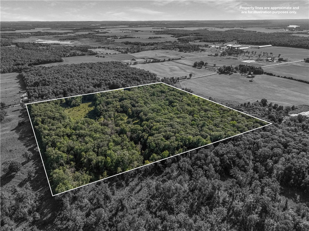 Chetek, Wisconsin, 54728, United States, 2 Bedrooms Bedrooms, ,2 BathroomsBathrooms,Residential,For Sale,1939272