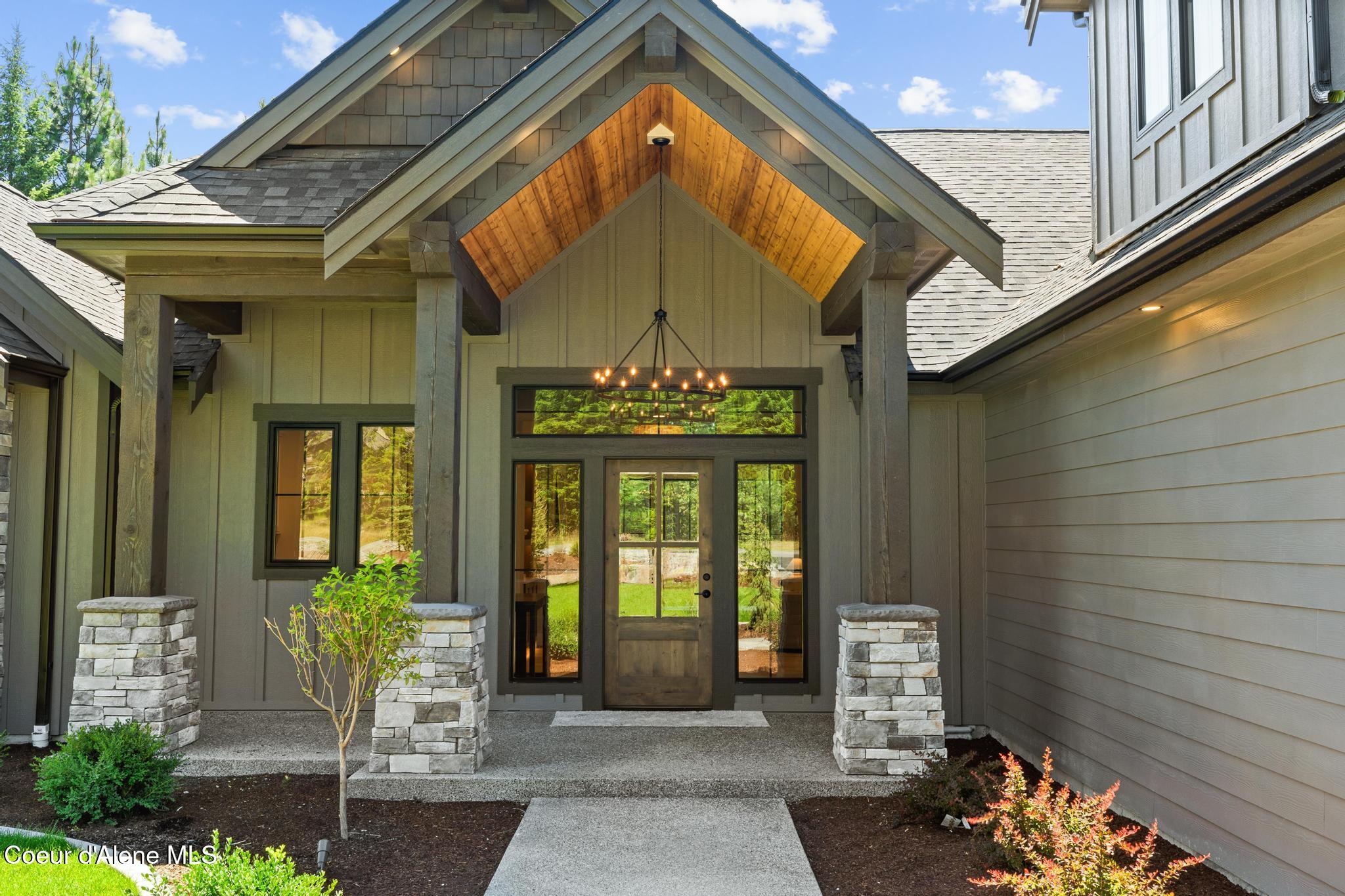 Hayden, Idaho, 83835, United States, 3 Bedrooms Bedrooms, ,2 BathroomsBathrooms,Residential,For Sale,1942248