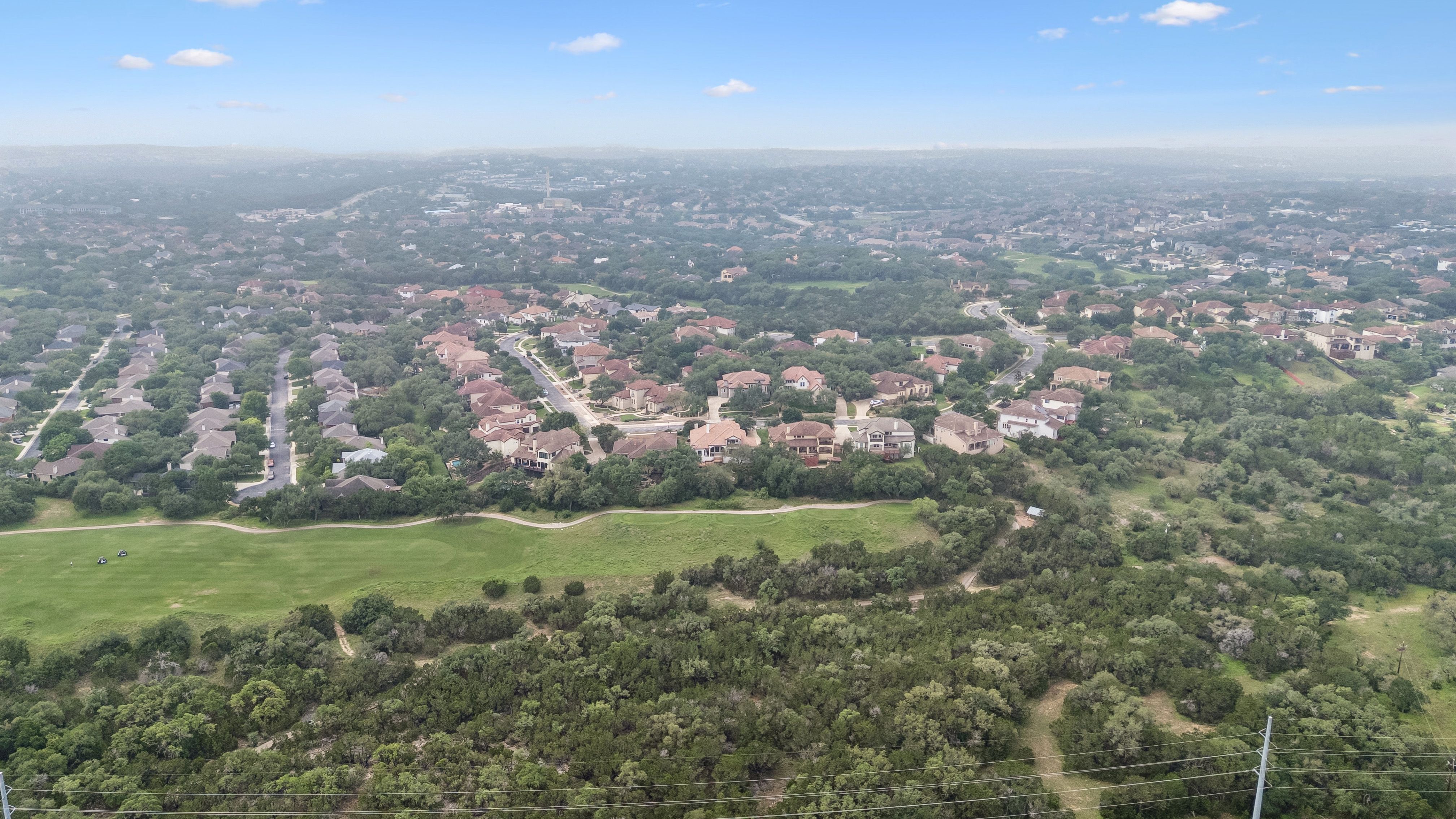  Resort-Style Living on the Fairway - 物件實景