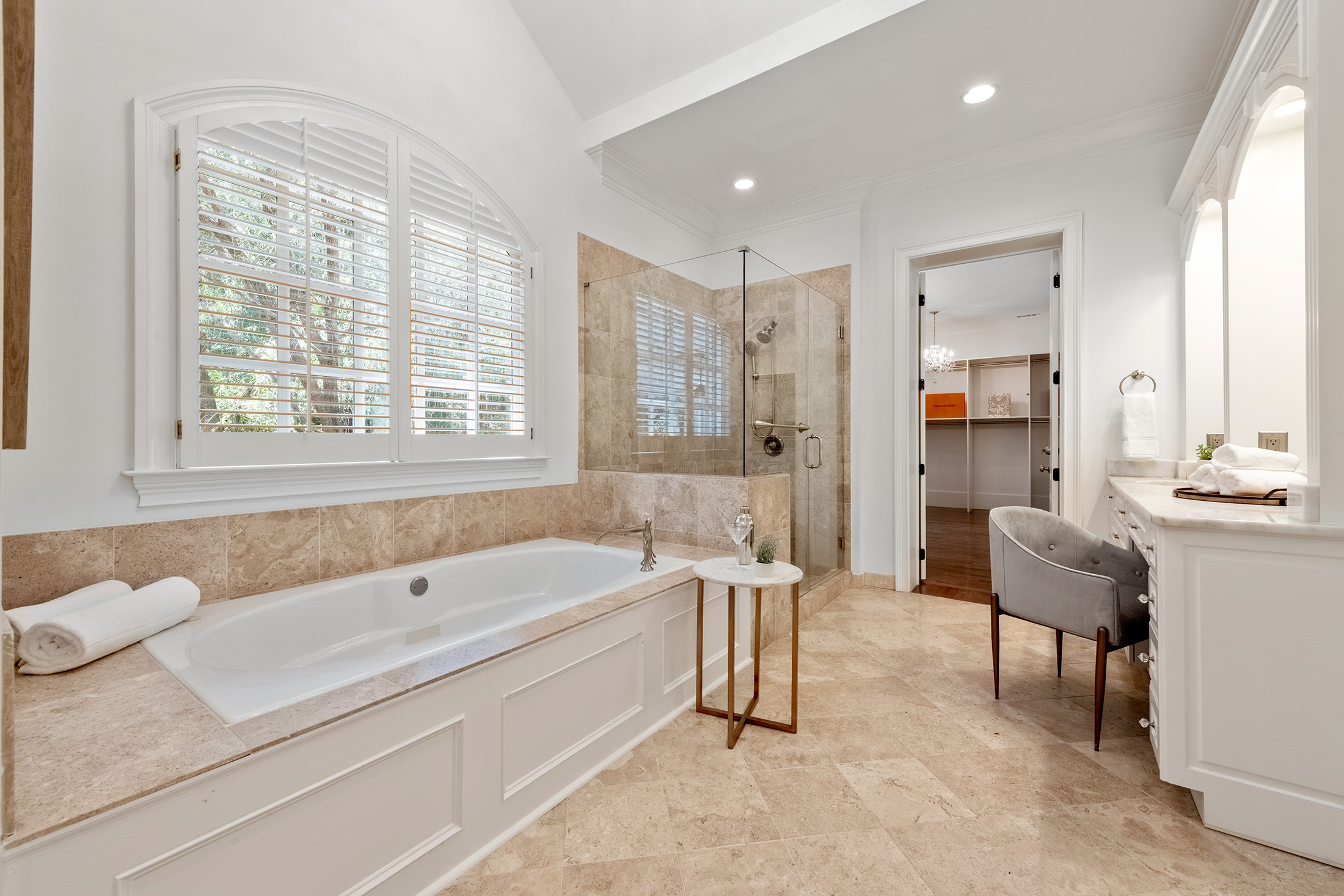  Magnificent Gated Vinings Estate Blends Elegance, Comfort and Lifestyle - 物件實景