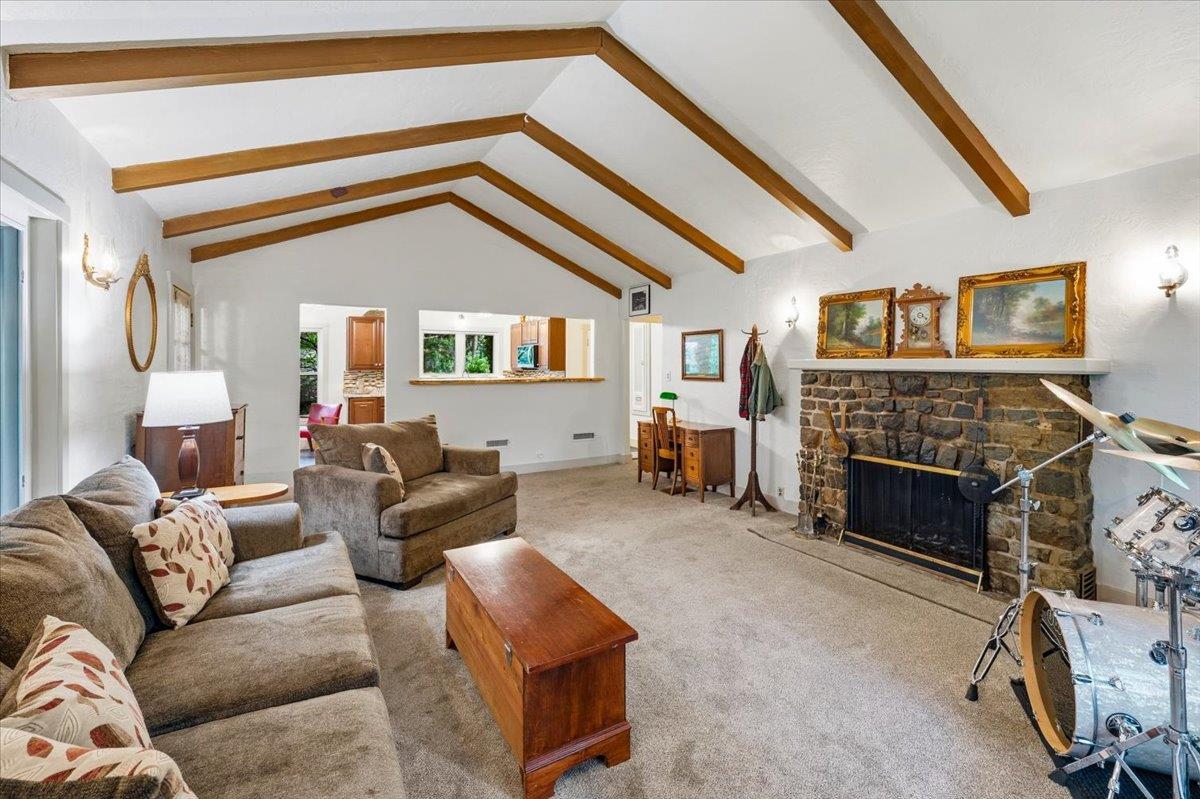 Nevada City, California, 95959, United States, 3 Bedrooms Bedrooms, ,2 BathroomsBathrooms,Residential,For Sale,2037300