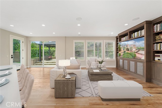 Rancho Santa Margarita, California, 92688, United States, 4 Bedrooms Bedrooms, ,4 BathroomsBathrooms,Residential,For Sale,1996747