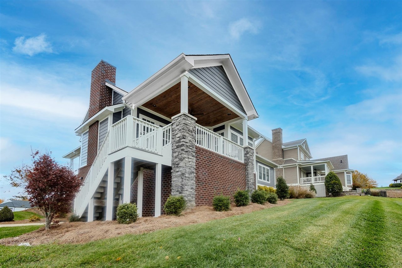 Bowling Green, Kentucky, 42103, United States, 4 Bedrooms Bedrooms, ,5 BathroomsBathrooms,Residential,For Sale,1991774