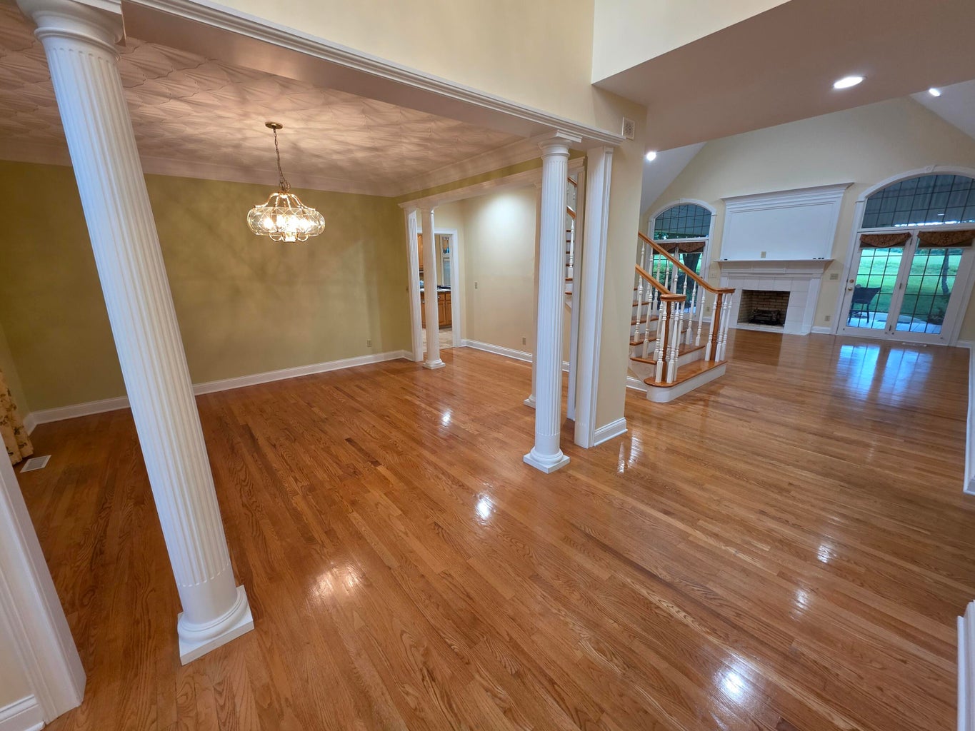 Somerset, Kentucky, 42503, United States, 4 Bedrooms Bedrooms, ,4 BathroomsBathrooms,Residential,For Sale,2048001
