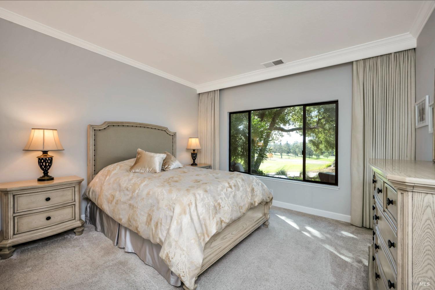 Napa, California, 94558, United States, 2 Bedrooms Bedrooms, ,2 BathroomsBathrooms,Residential,For Sale,1849906