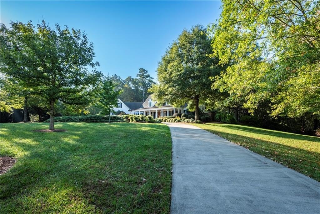 307 Meadowlands Drive, Talking Rock, Georgia, 30175, United States, 4 Bedrooms Bedrooms, ,6 BathroomsBathrooms,Residential,For Sale,307 Meadowlands Drive,1639976