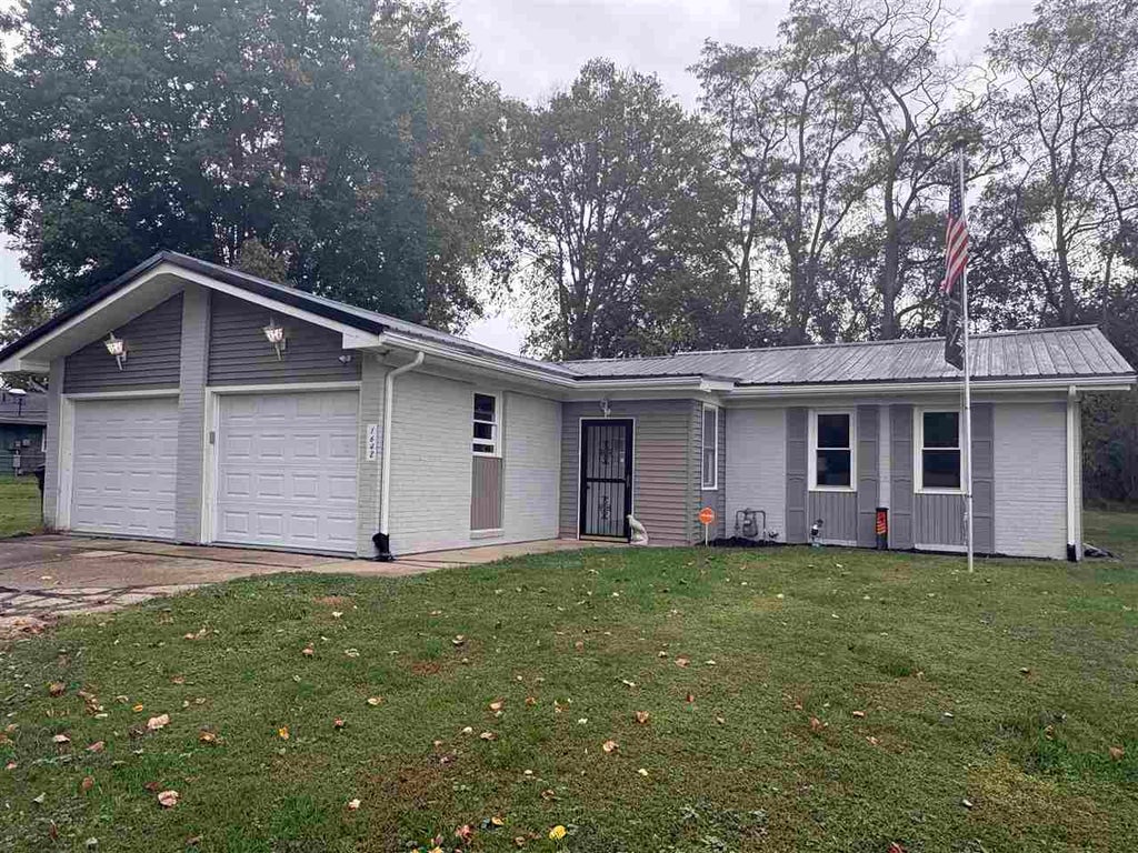 County Road 170 , Connersville, IN 47331