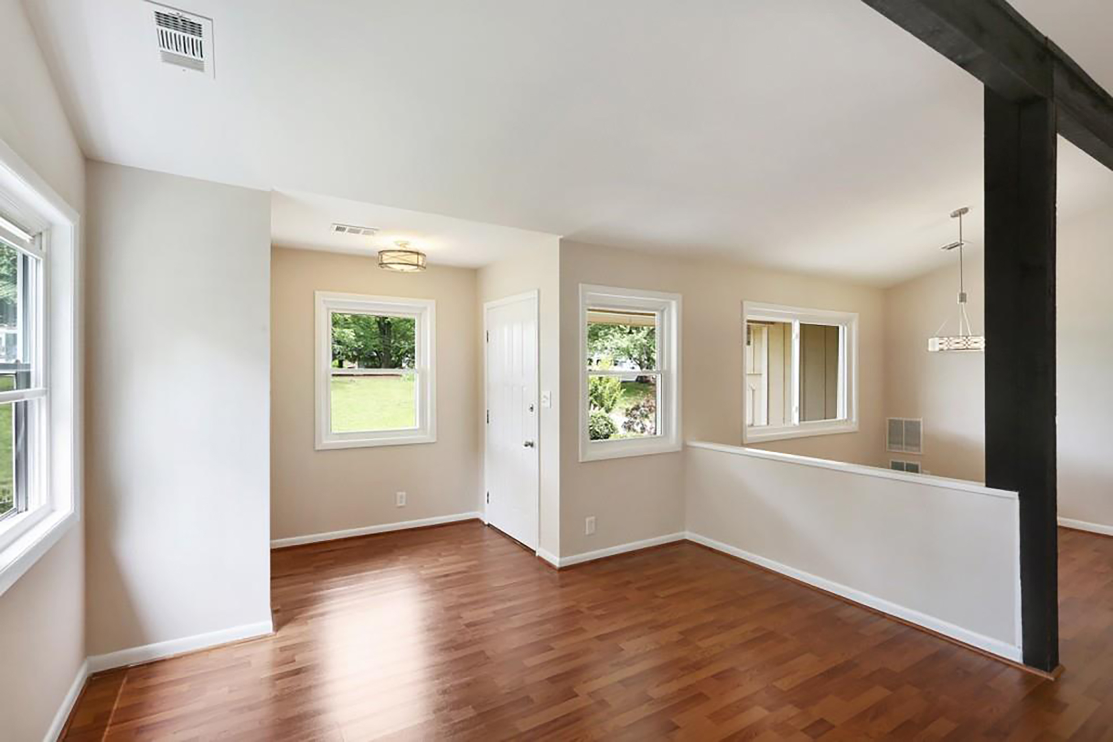  Charming Renovated Home in Walton School District - 物件實景