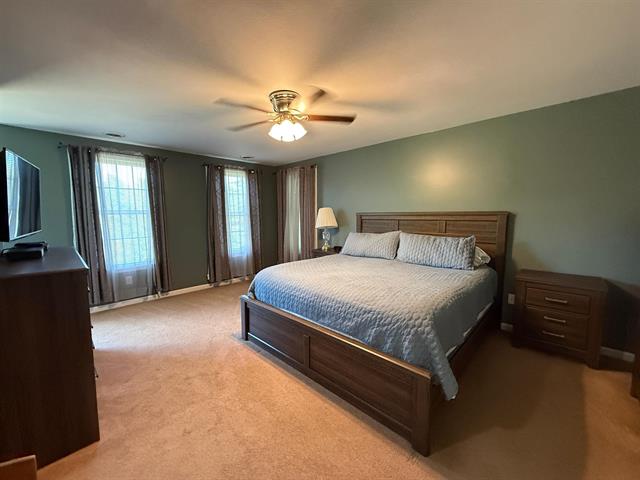 Weare, New Hampshire, 03281, United States, 3 Bedrooms Bedrooms, ,2 BathroomsBathrooms,Residential,For Sale,1979448