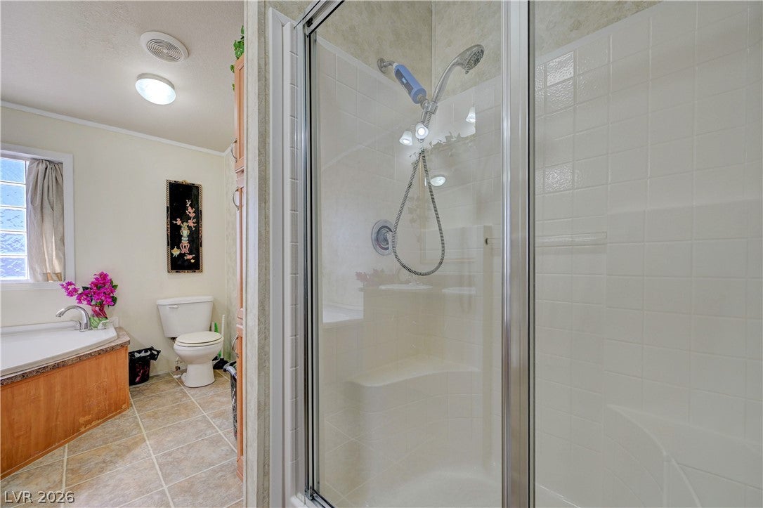 Las Vegas, Nevada, 89161, United States, 3 Bedrooms Bedrooms, ,2 BathroomsBathrooms,Residential,For Sale,2032219