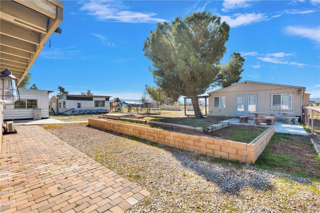 Hesperia, California, 92345, United States, 4 Bedrooms Bedrooms, ,3 BathroomsBathrooms,Residential,For Sale,1980738