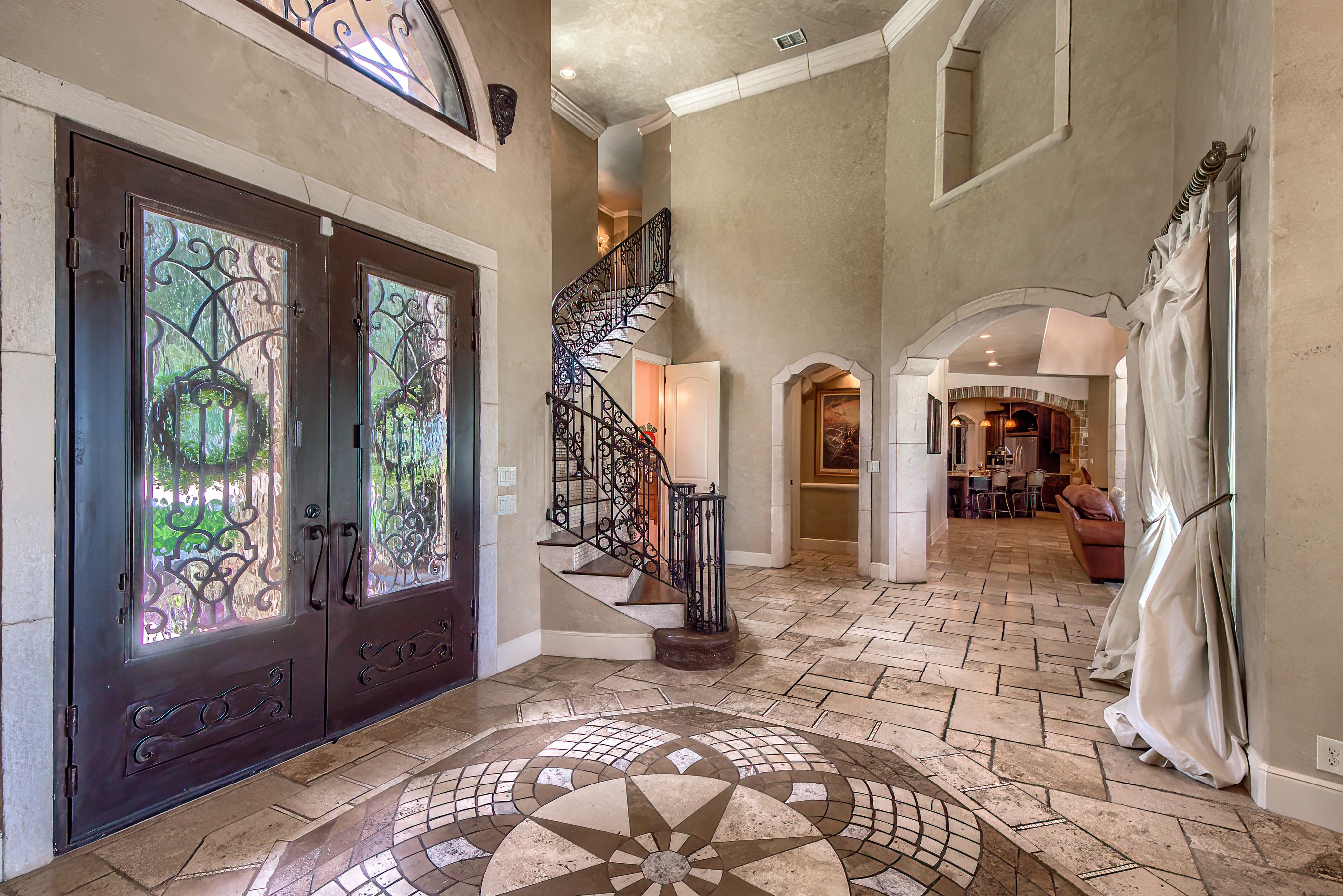 Seguin, Texas, 78155, United States, 7 Bedrooms Bedrooms, ,7 BathroomsBathrooms,Residential,For Sale,1994199