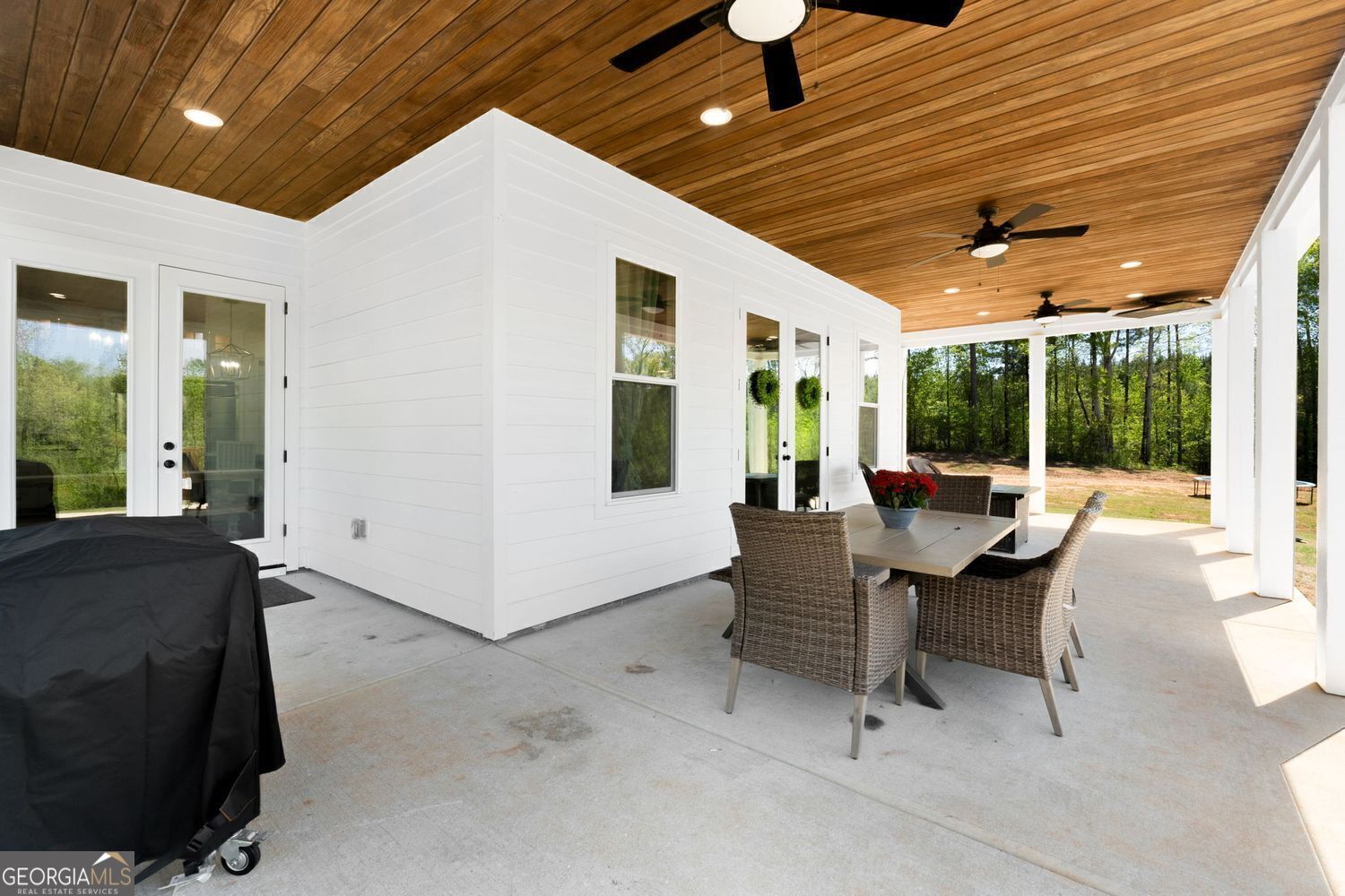 Flovilla, Georgia, 30216, United States, 4 Bedrooms Bedrooms, ,4 BathroomsBathrooms,Residential,For Sale,1859112