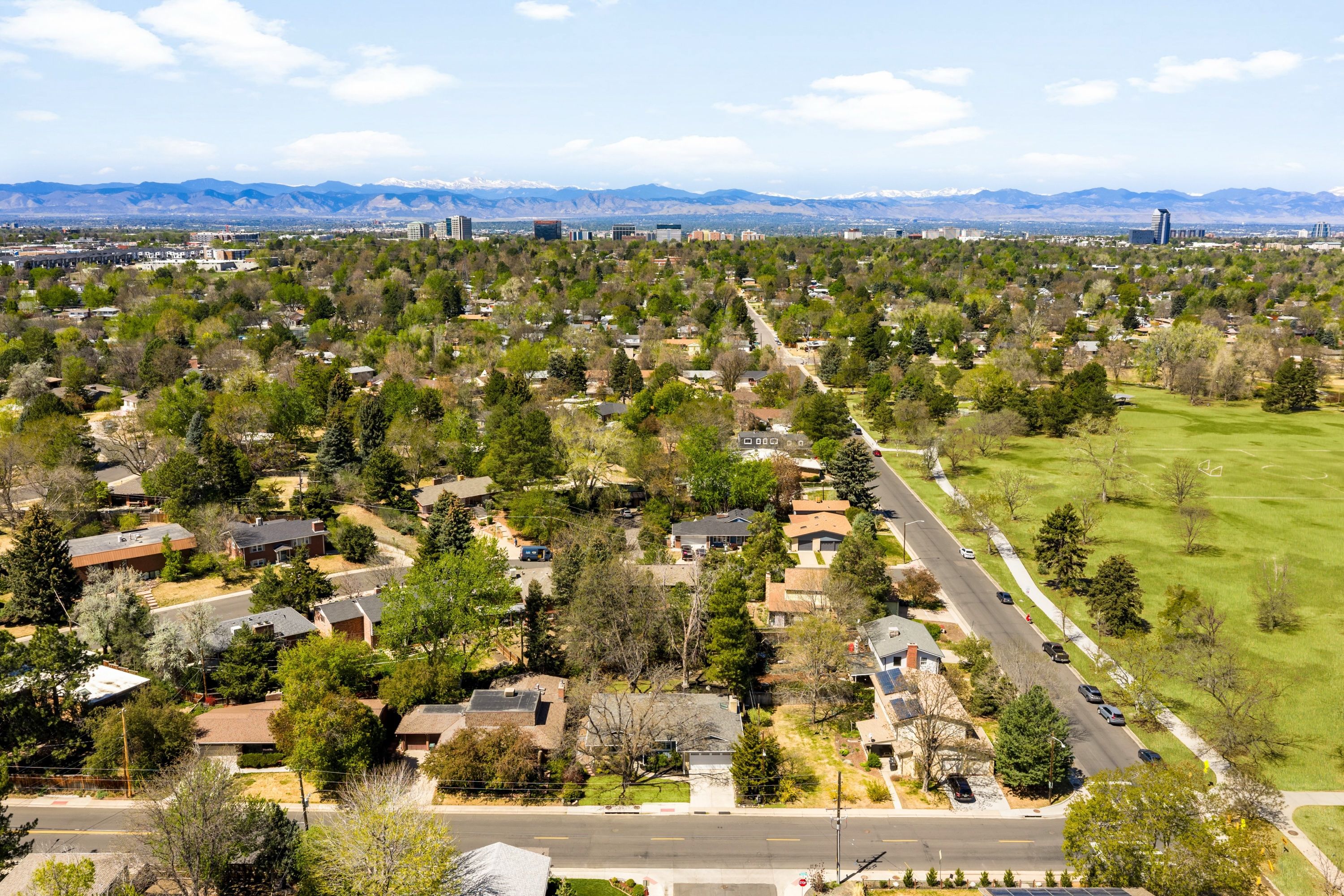  Updated Mid-Mod  Backyard Retreat - 物件實景