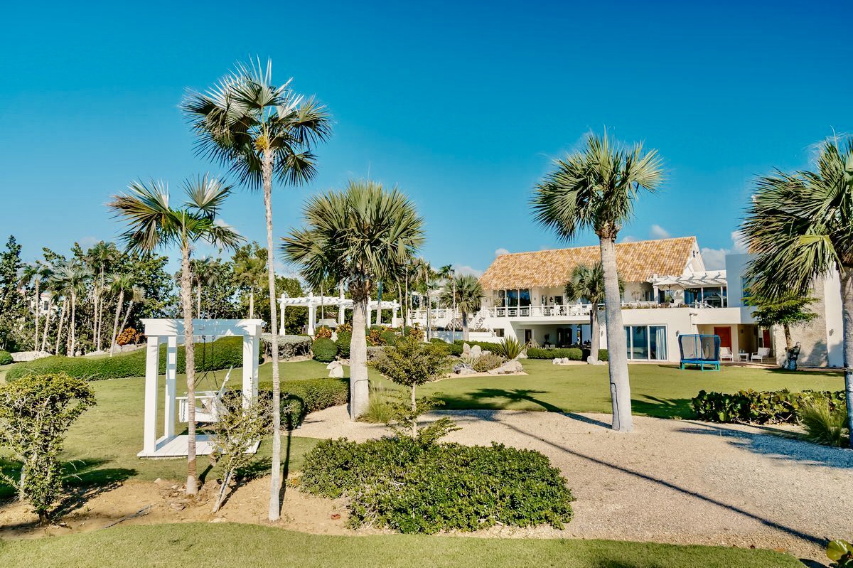 Exquisite 9-Bedroom Beachfront Cap Cana Villa With, Cap Cana, DO, 9 Bedrooms Bedrooms, ,10 BathroomsBathrooms,Residential,For Sale,Exquisite 9-Bedroom Beachfront Cap Cana Villa With,1335380