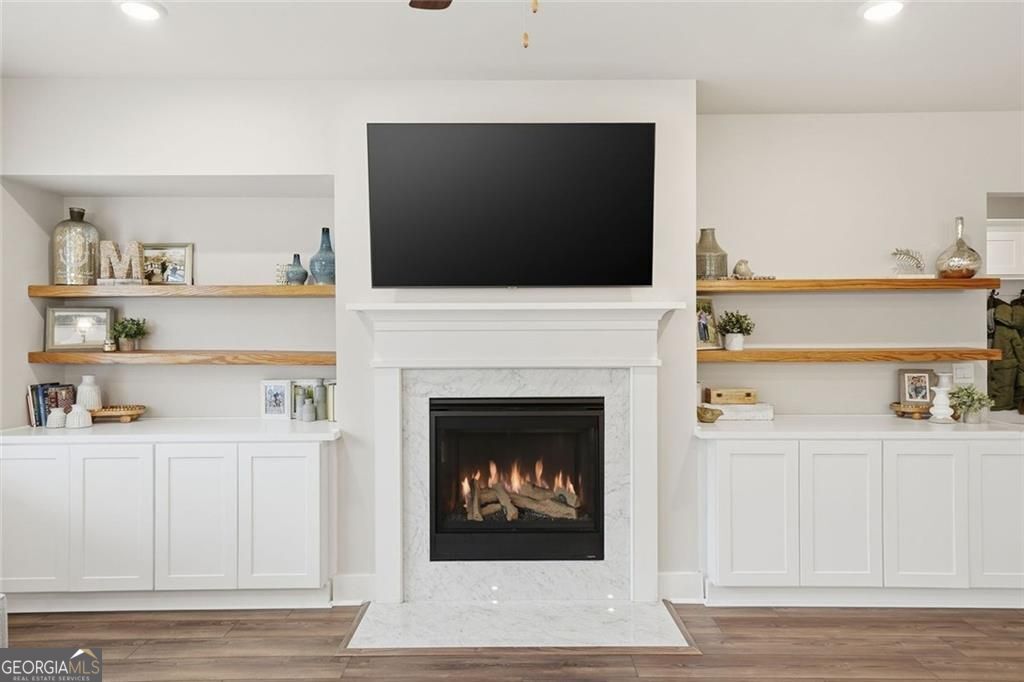 Woodstock, Georgia, 30188, United States, 5 Bedrooms Bedrooms, ,3 BathroomsBathrooms,Residential,For Sale,2006573