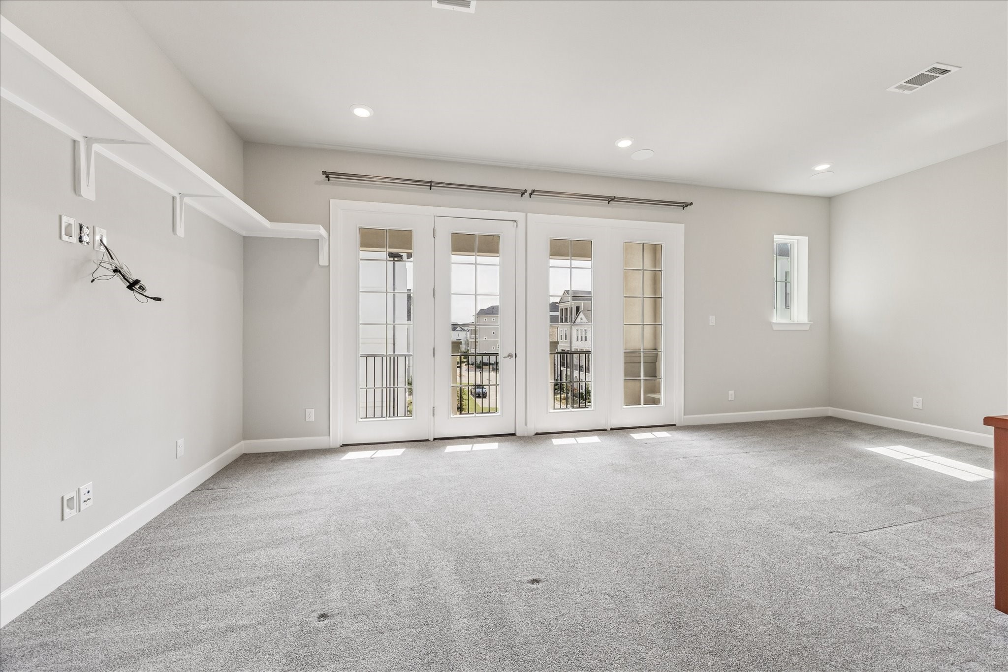  3622 Somerset York Lane - 物件實景