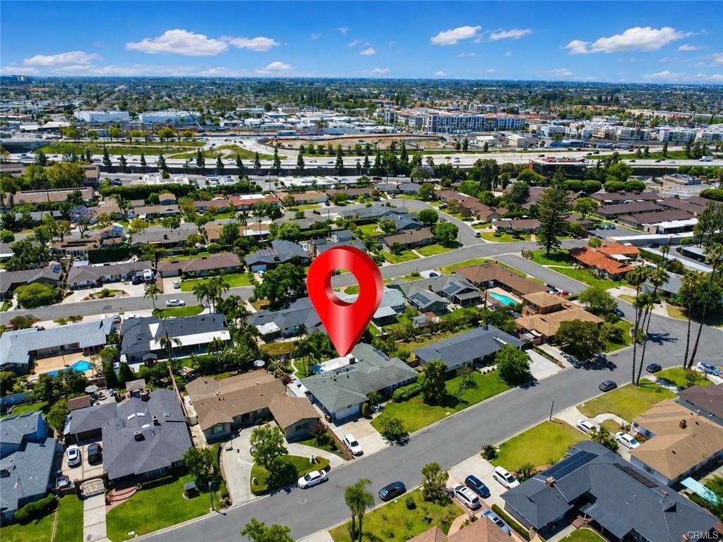 Anaheim, California, 92801, United States, 4 Bedrooms Bedrooms, ,Residential,For Sale,2049399