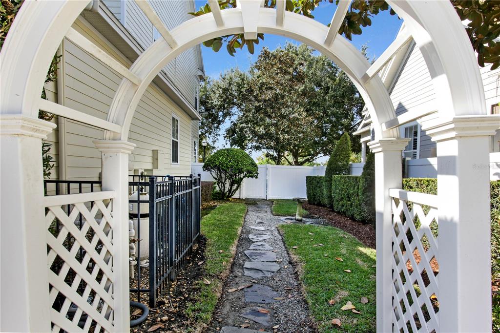 Orlando, Florida, 32814, United States, 5 Bedrooms Bedrooms, ,7 BathroomsBathrooms,Residential,For Sale,2000434