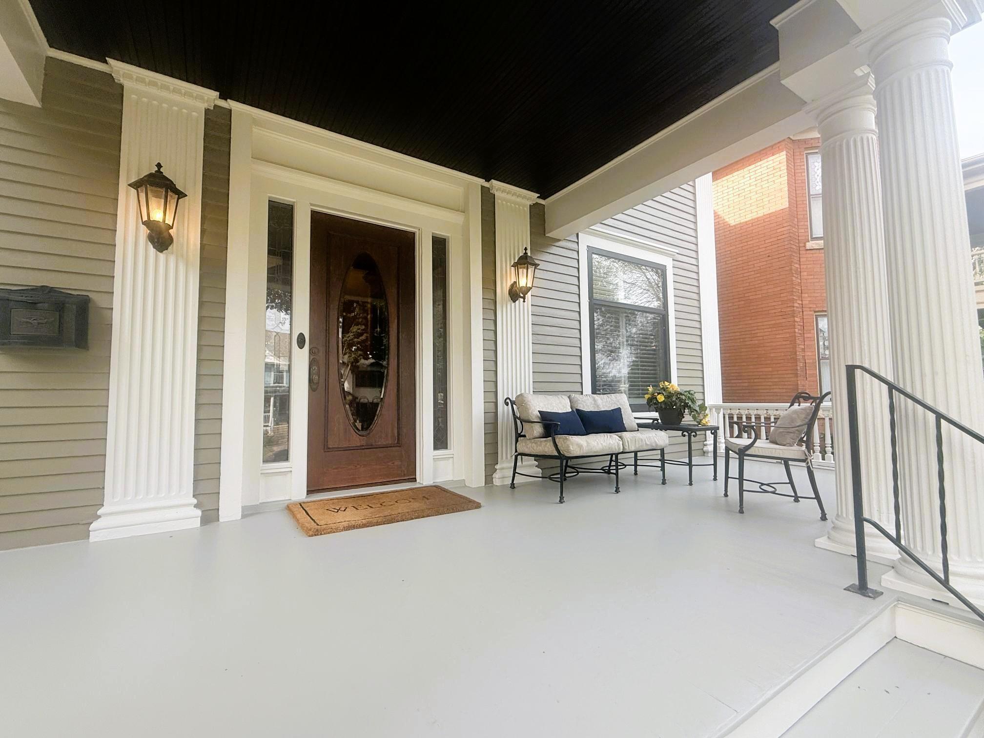 Saint Paul, Minnesota, 55105, United States, 4 Bedrooms Bedrooms, ,4 BathroomsBathrooms,Residential,For Sale,1941014