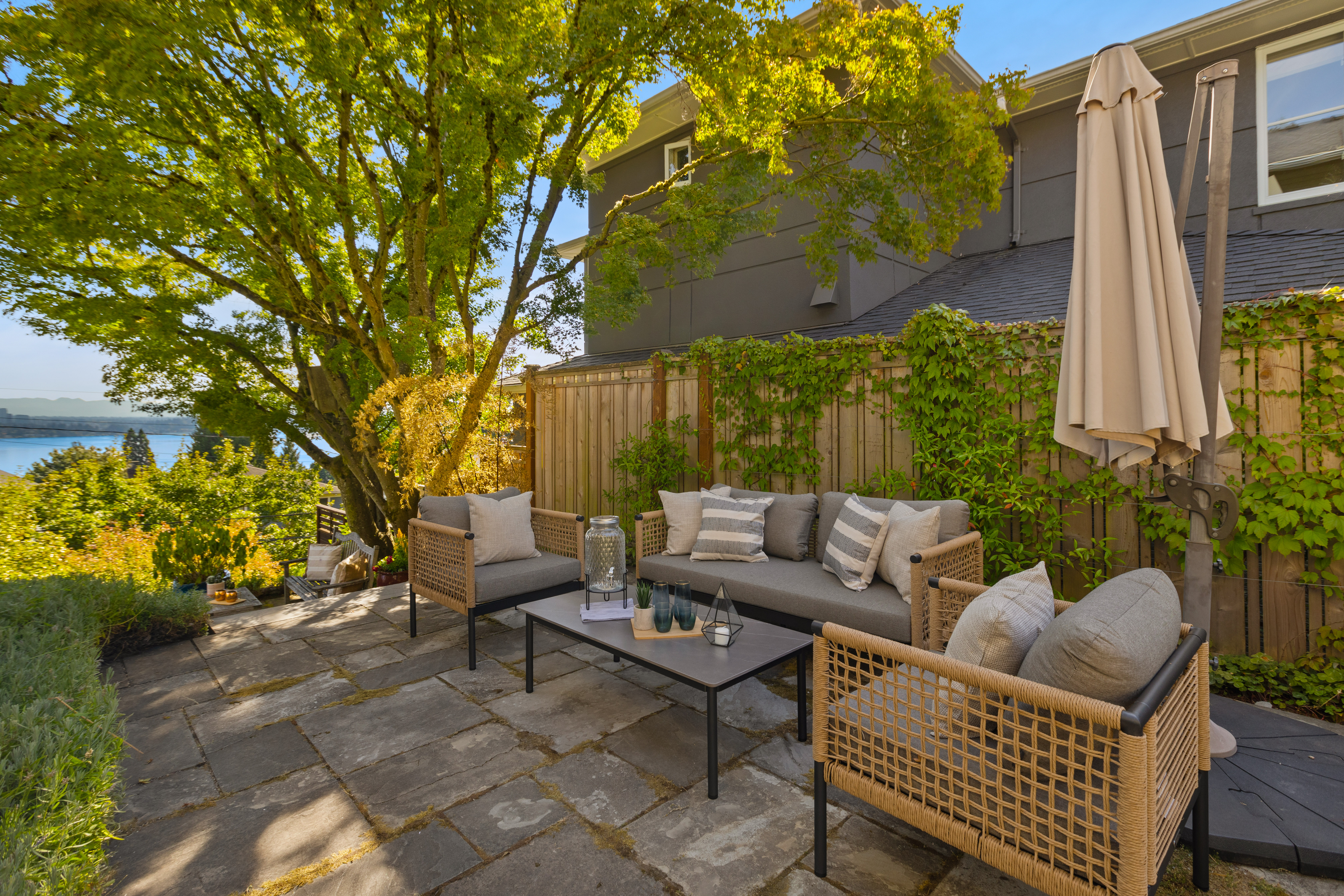  1129 37th Ave, Seattle, WA 98122 - 物件實景