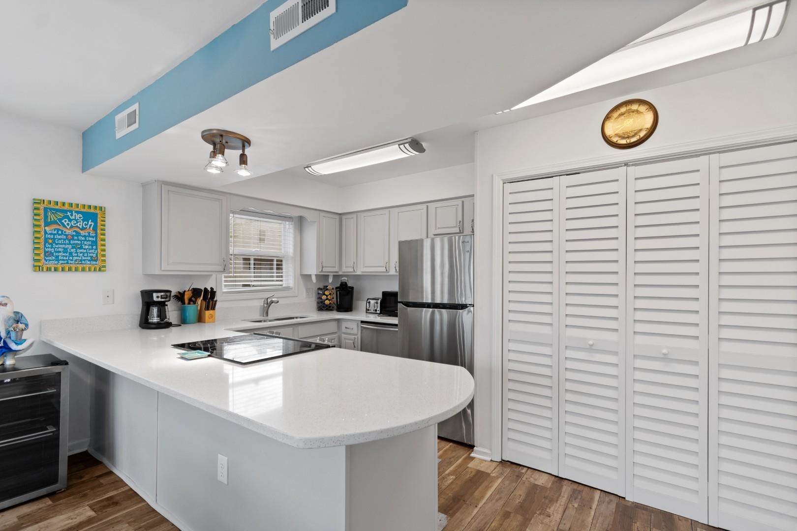North Myrtle Beach, South Carolina, 29582, United States, 3 Bedrooms Bedrooms, ,2 BathroomsBathrooms,Residential,For Sale,2021186