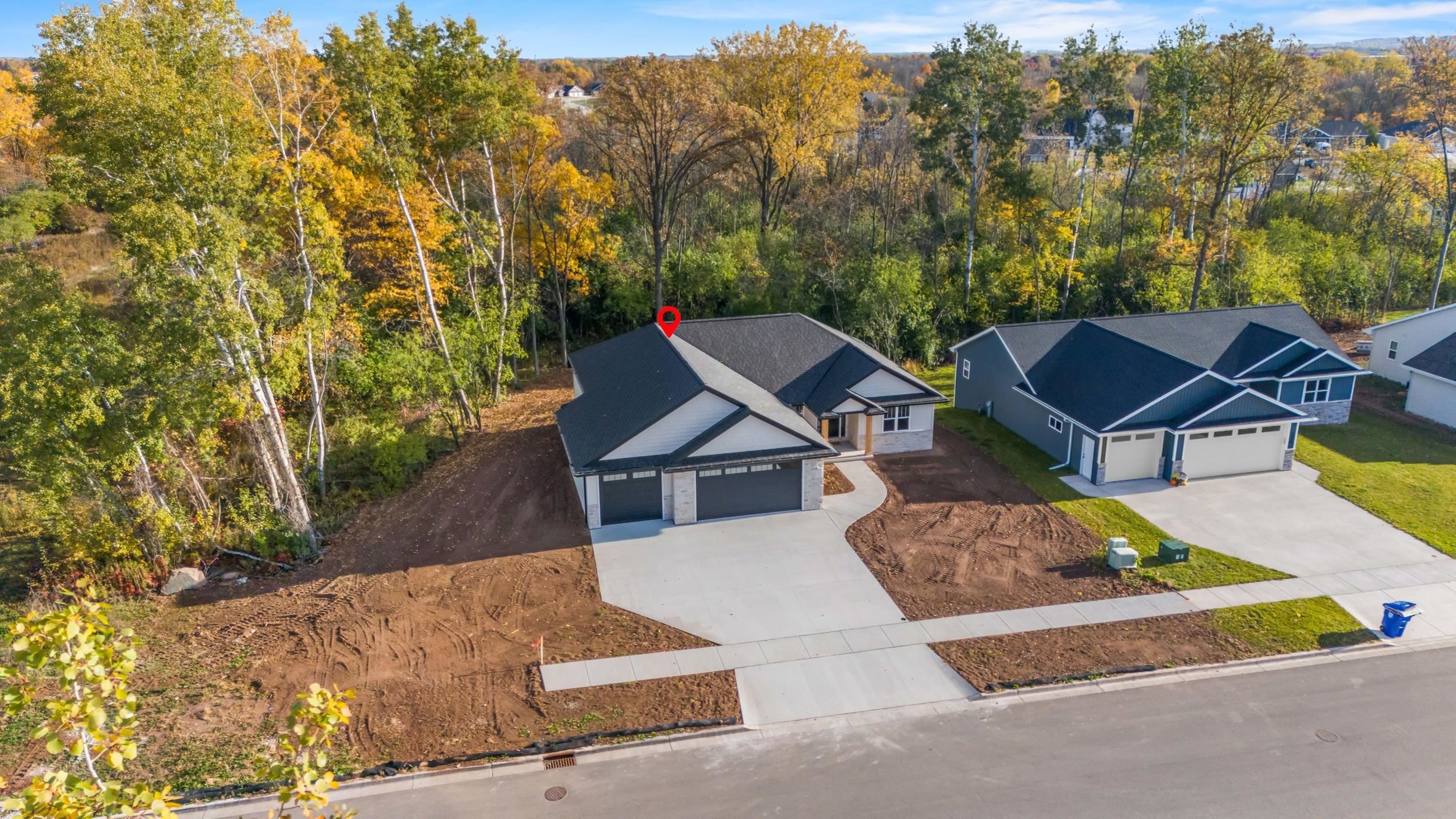DE PERE, Wisconsin, 54115, United States, 3 Bedrooms Bedrooms, ,3 BathroomsBathrooms,Residential,For Sale,1967985