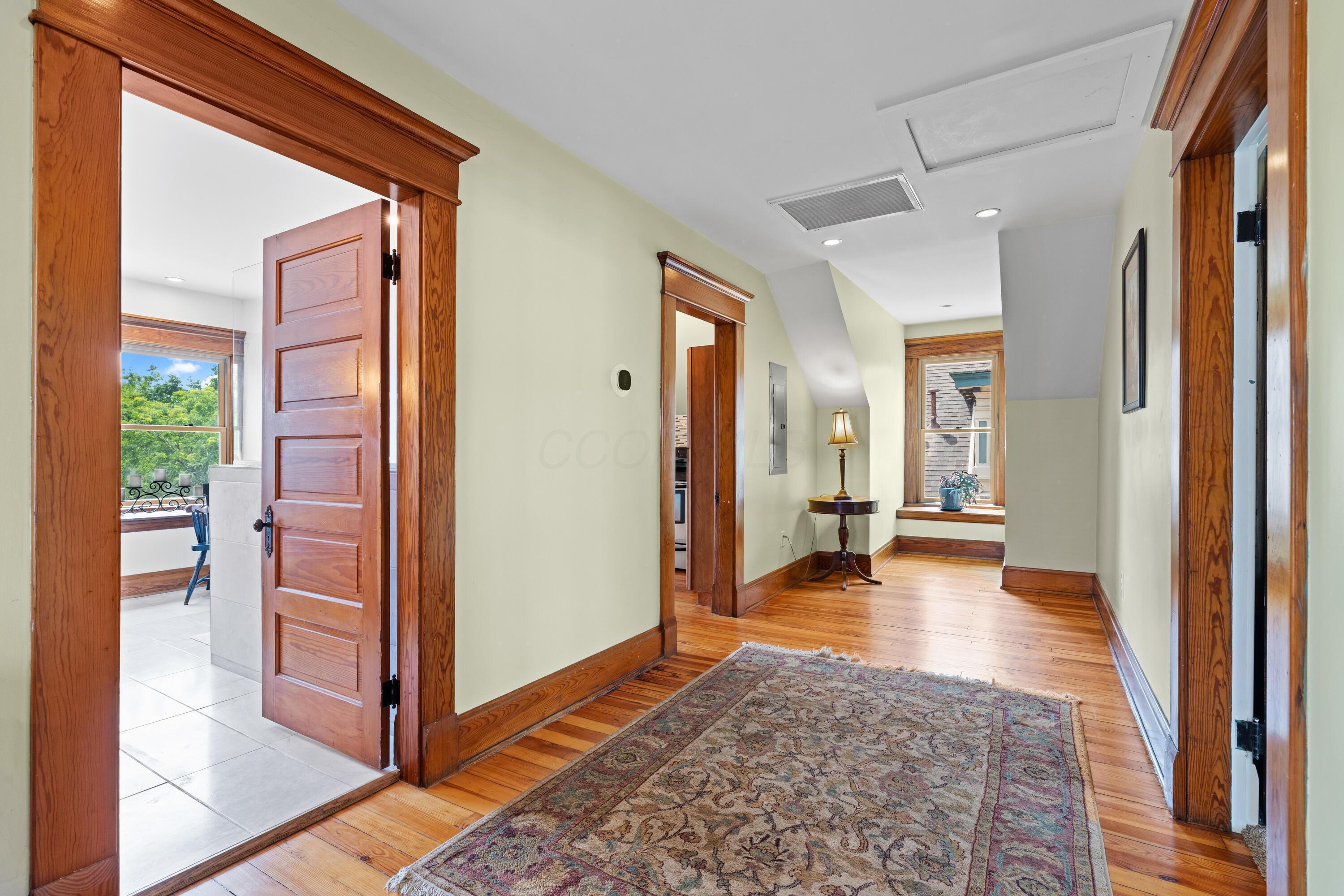 Columbus, Ohio, 43203, United States, 5 Bedrooms Bedrooms, ,4 BathroomsBathrooms,Residential,For Sale,1983824