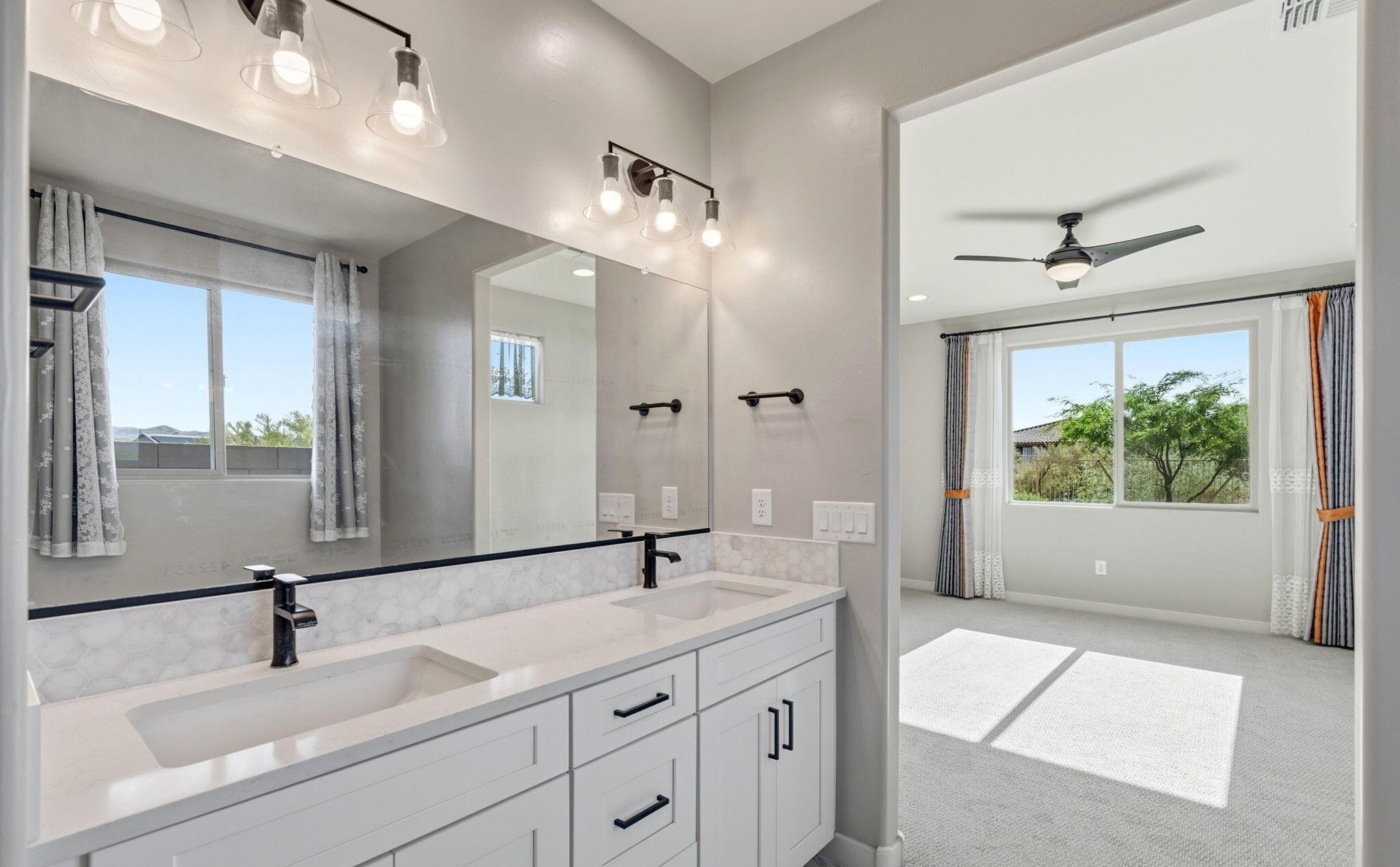  11397 N Baja Place  Oro Valley, AZ - 物件實景