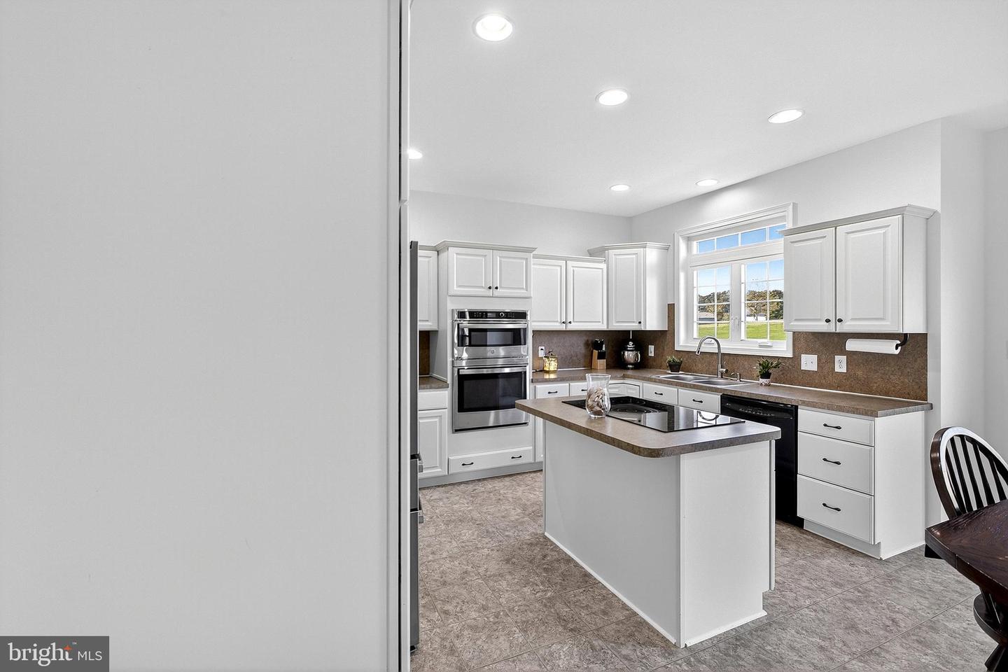 LINCOLN UNIVERSITY, Pennsylvania, 19352, United States, 4 Bedrooms Bedrooms, ,3 BathroomsBathrooms,Residential,For Sale,1989954