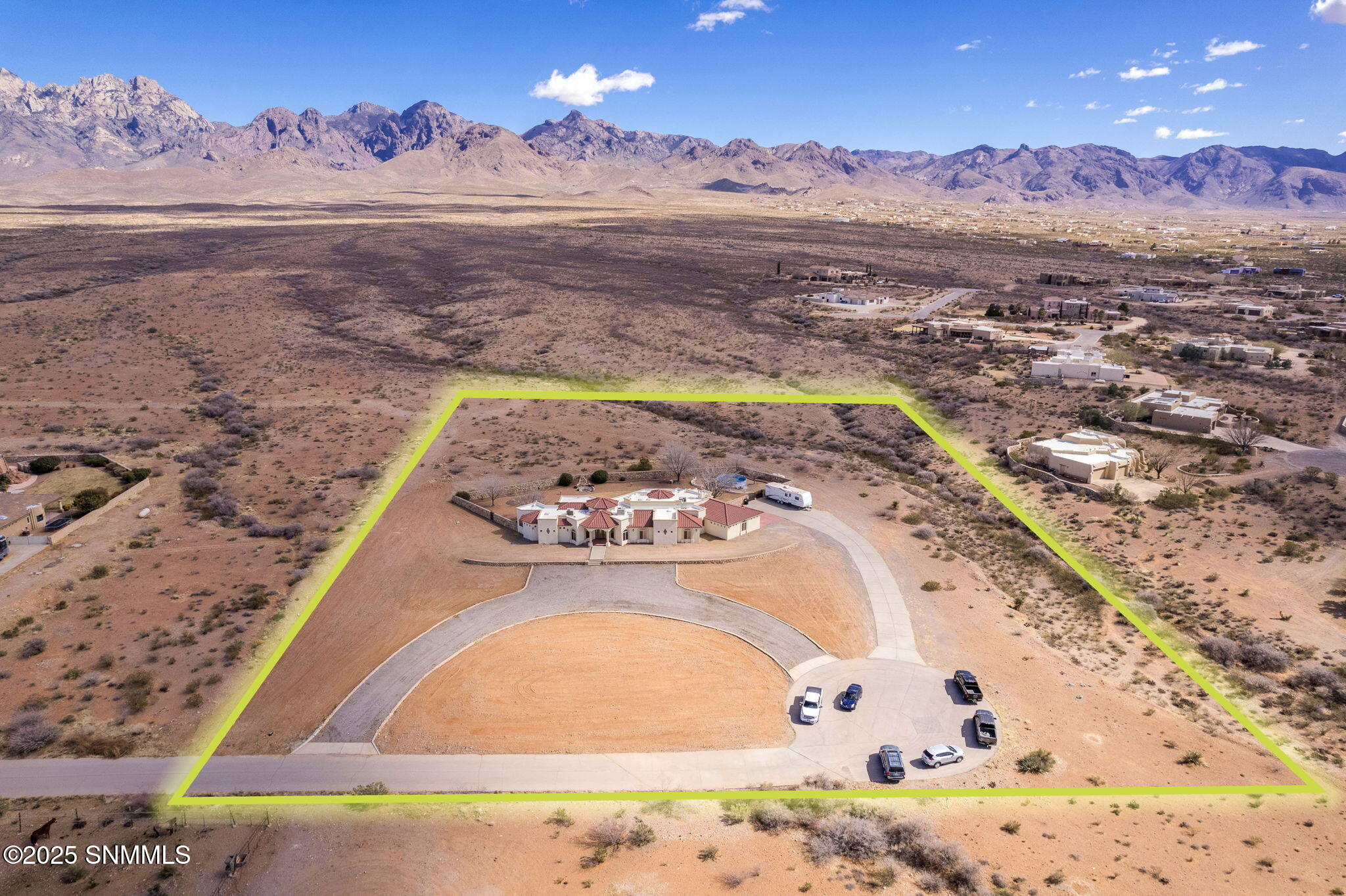 Las Cruces, New Mexico, 88011, United States, 4 Bedrooms Bedrooms, ,5 BathroomsBathrooms,Residential,For Sale,1709663