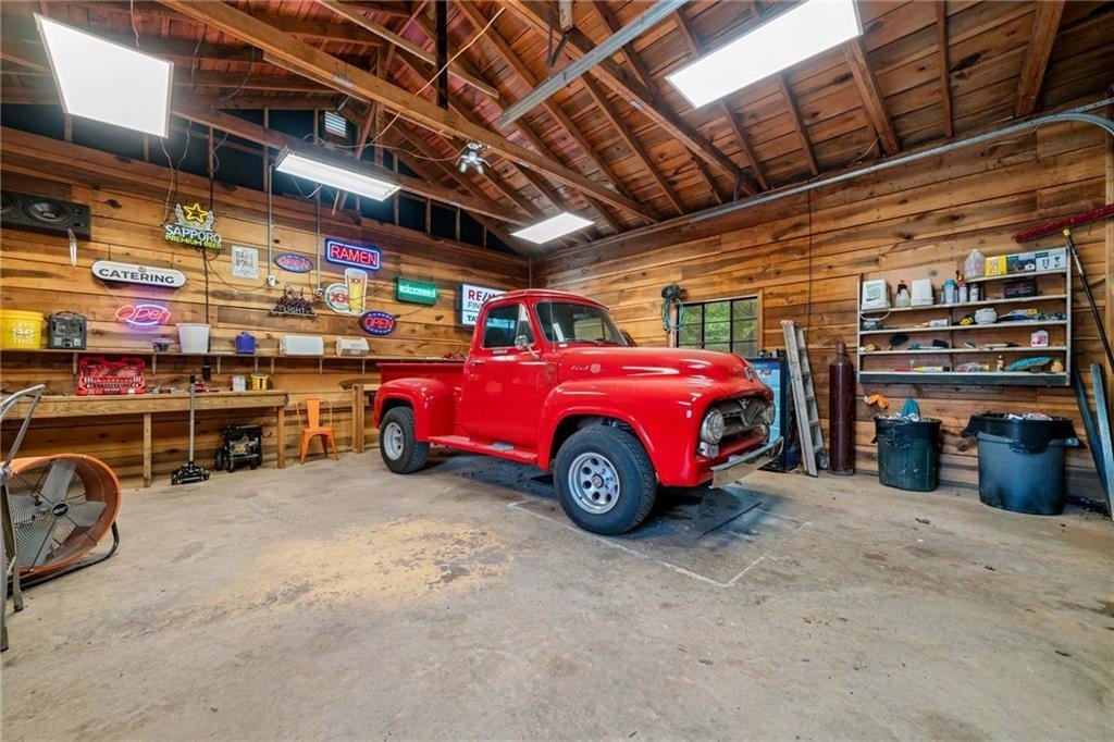 Dawsonville, Georgia, 30534, United States, 4 Bedrooms Bedrooms, ,3 BathroomsBathrooms,Residential,For Sale,1977797